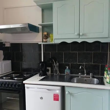 Perfect - Close To The Train Station Appartement Cork